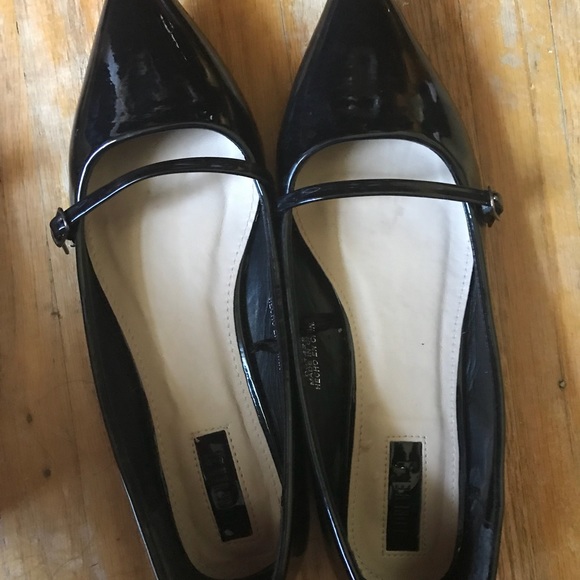 Basic black shoes - Picture 2 of 3